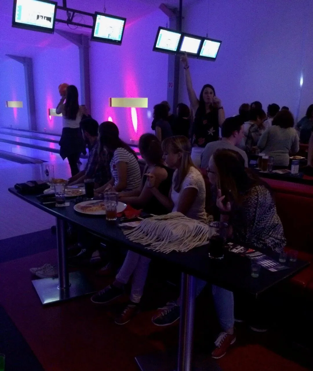 Jugend der Bruderschaft beim Bowling