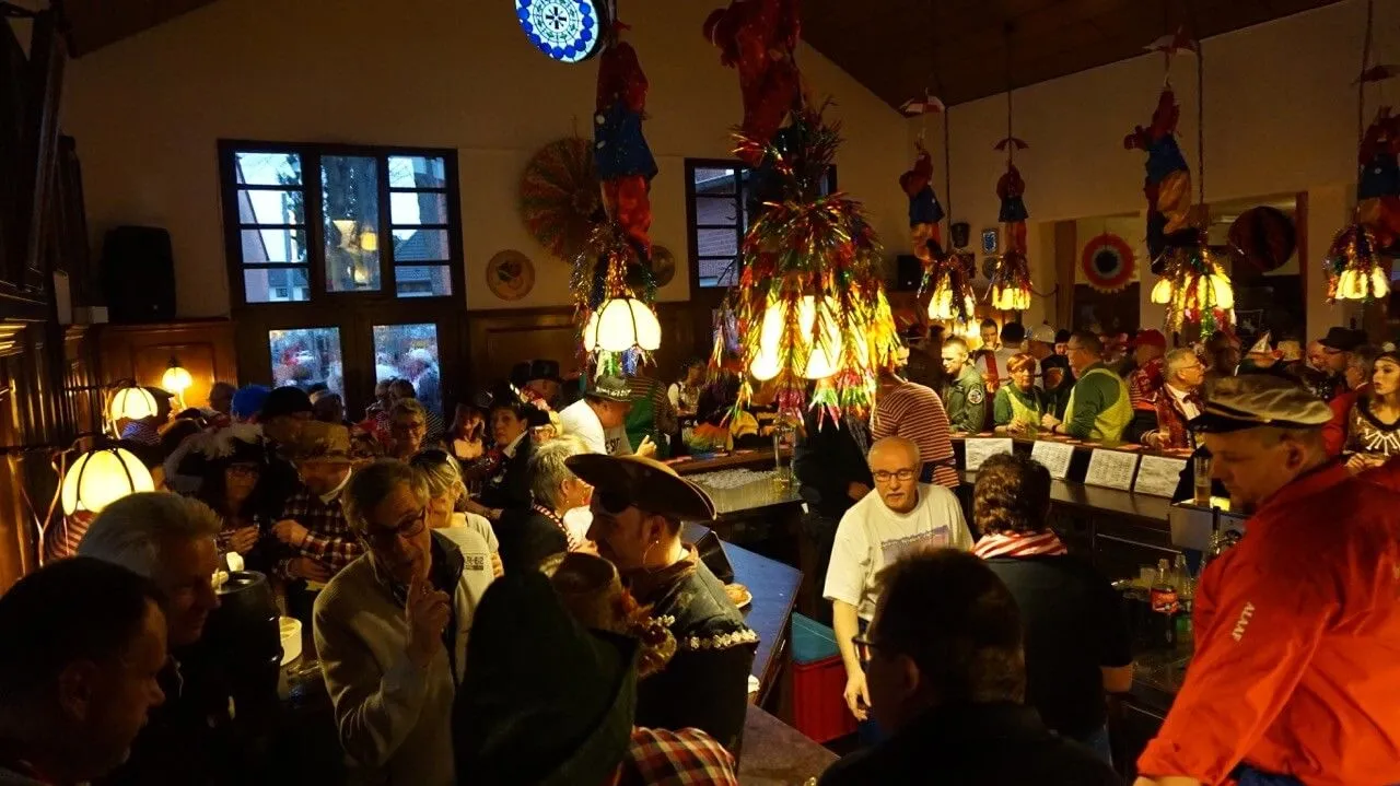 Die fleißigen Thekenkräfte im Bruderschaftshaus