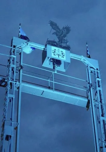 Der Hochstand im Jahr 2019 bei Nacht