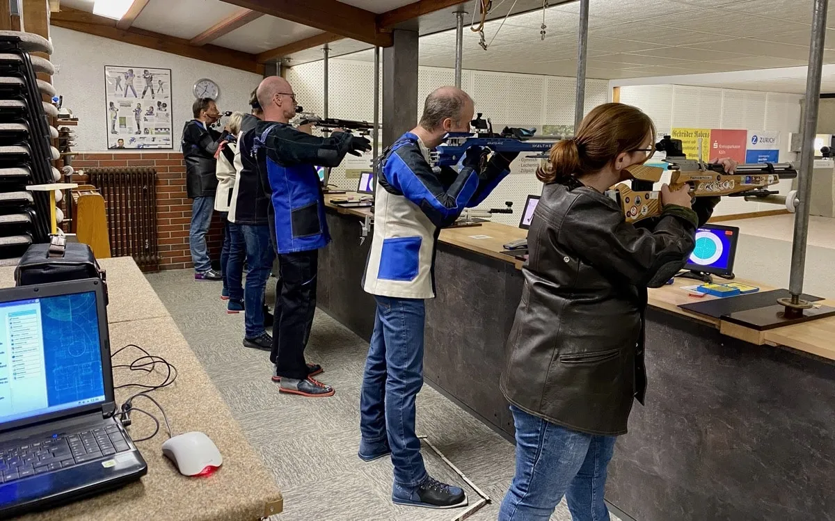 Vereinsmeisterschaft Altersklasse Luftgewehr aufgelegt