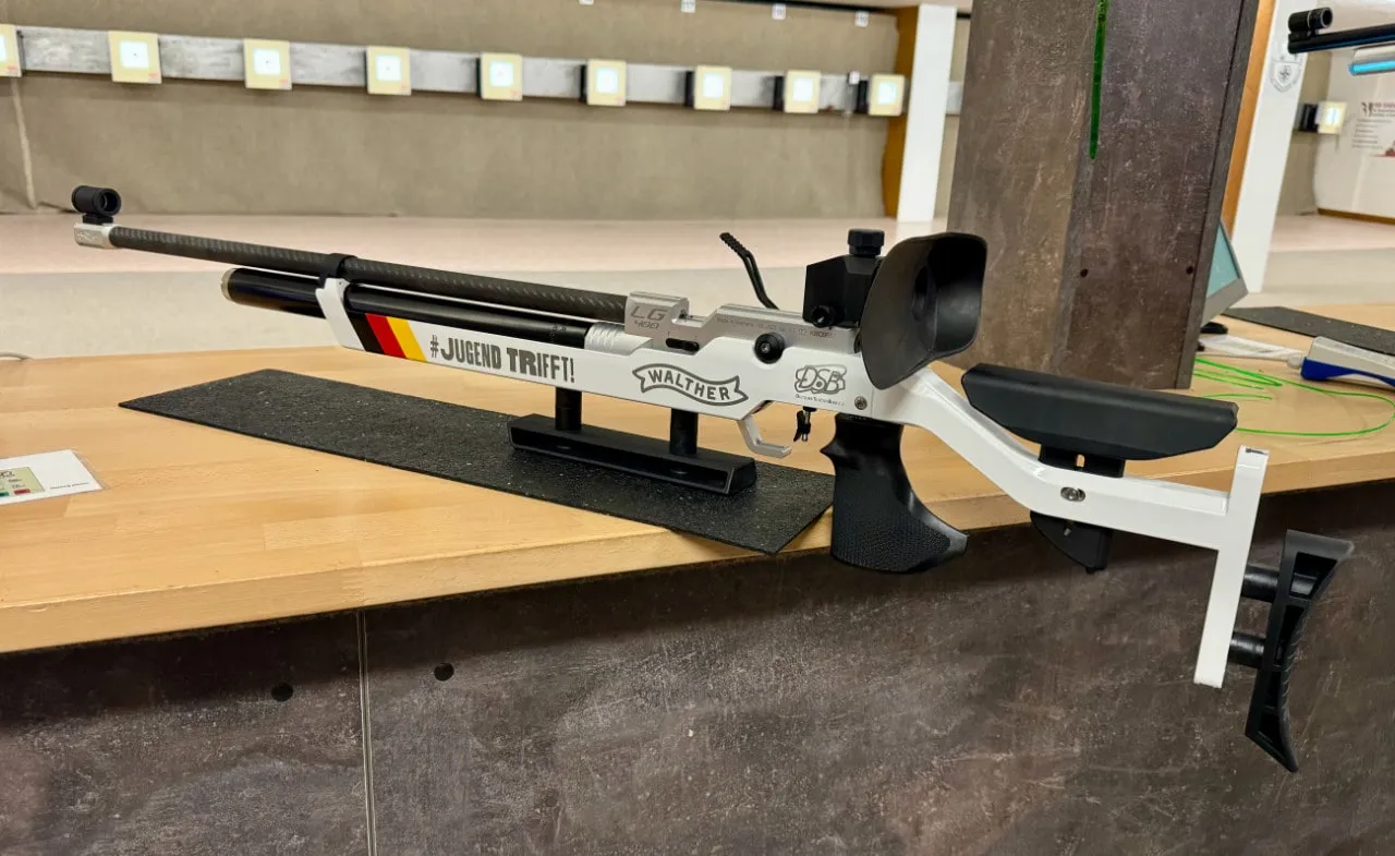LG 400 mit DSB Branding