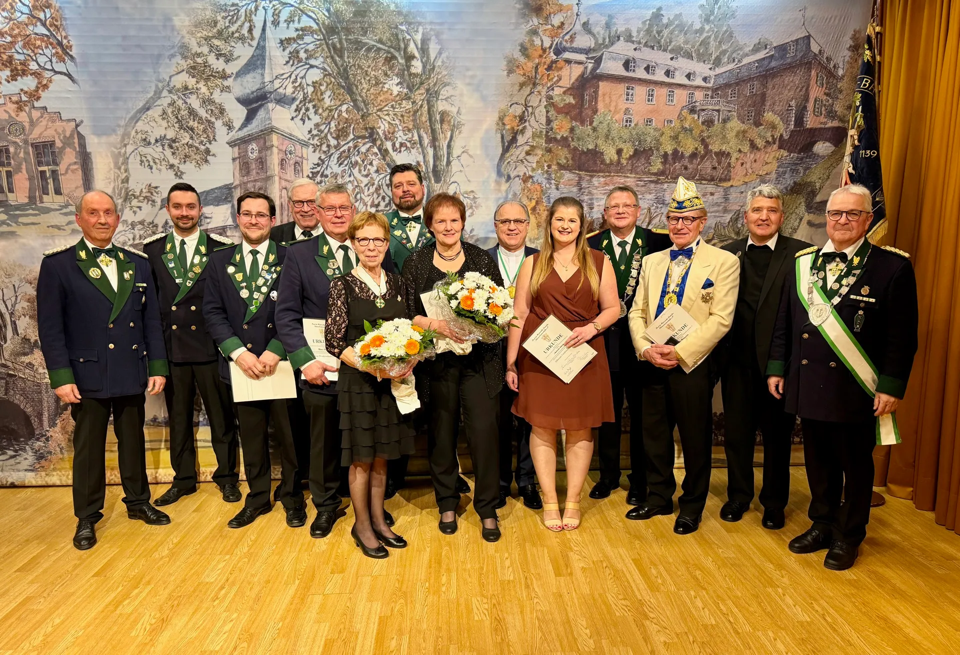 Gruppenbild der ausgezeichneten Mitglieder
