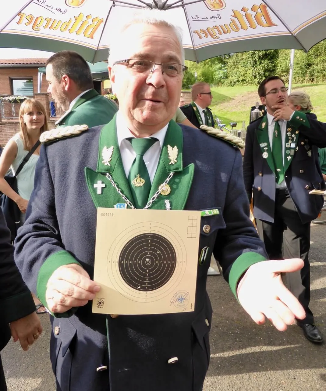 Jakob Flohr mit seiner Karte